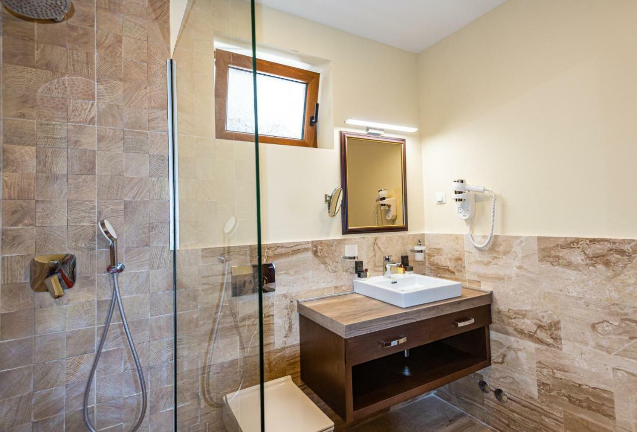 טיווט Waikiki Apartments מראה חיצוני תמונה