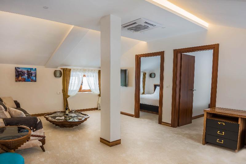 טיווט Waikiki Apartments מראה חיצוני תמונה