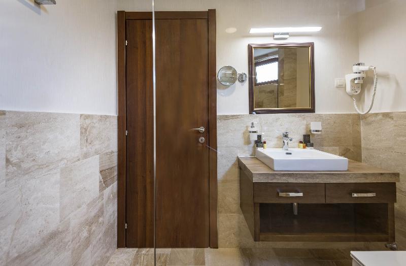 טיווט Waikiki Apartments מראה חיצוני תמונה